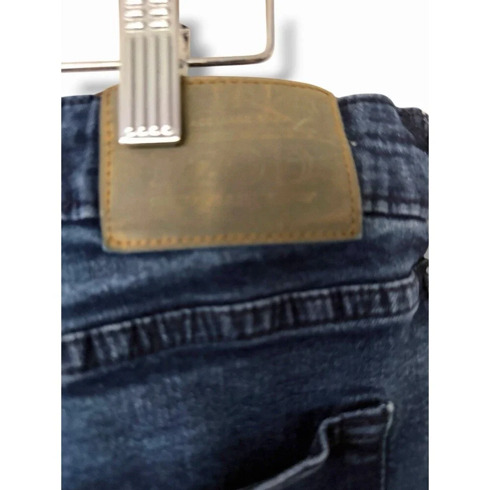 Izod Lot of 2 Men's  Dark Blue & Blue Straight Fit Comfort Stretch Jean 40